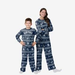 FOCO New York Yankees Youth Ugly Pattern Family Holiday Pajamas