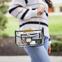 FOCO Pittsburgh Steelers Clear Crossbody Chain Bag 8 FOCO Pittsburgh Steelers Clear Crossbody Chain Bag -FOCO Store BGCLRNFFSHPS g3
