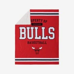 FOCO Chicago Bulls Team Property Sherpa Plush Throw Blanket
