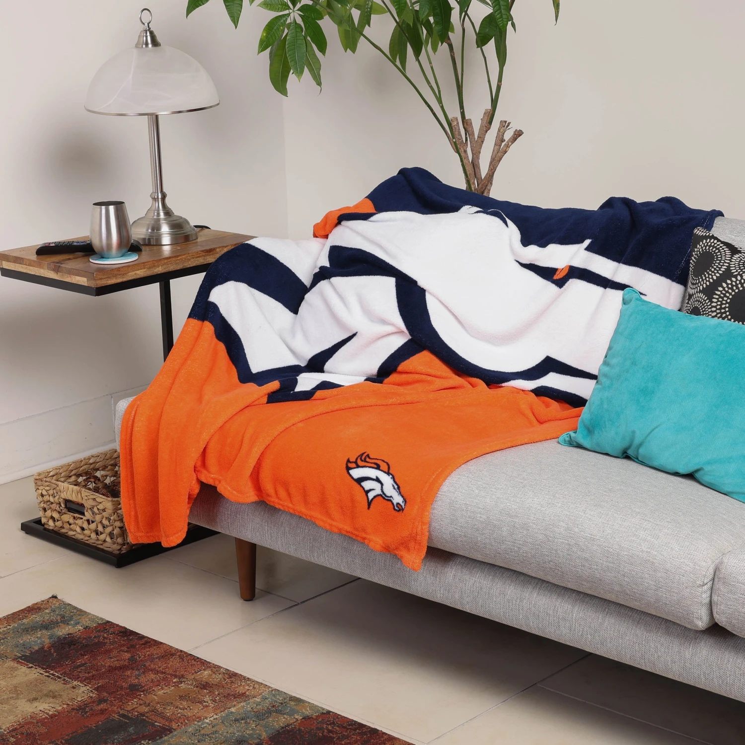 FOCO Denver Broncos Supreme Slumber Plush Throw Blanket 4 FOCO Denver Broncos Supreme Slumber Plush Throw Blanket - Image 2