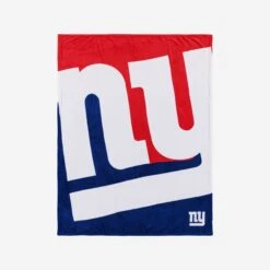 FOCO New York Giants Supreme Slumber Plush Throw Blanket