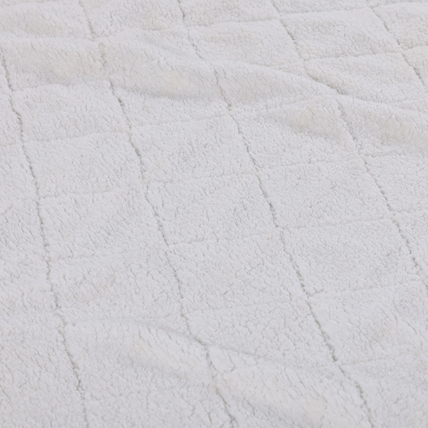 FOCO Kansas City Chiefs Big Game Sherpa Lined Throw Blanket 6 FOCO Kansas City Chiefs Big Game Sherpa Lined Throw Blanket - Image 4