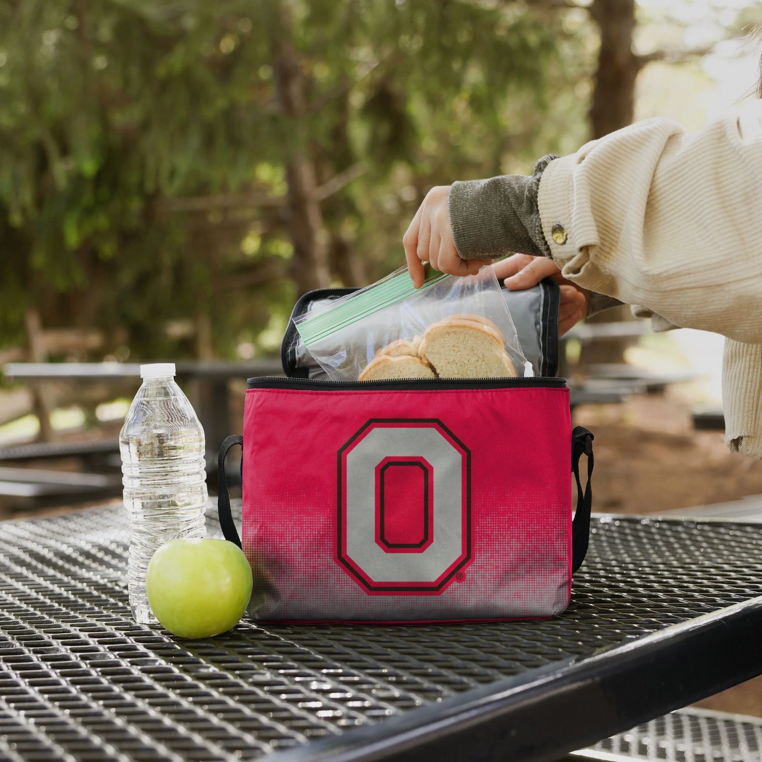 FOCO Ohio State Buckeyes Big Logo Gradient 6 Pack Cooler 5 FOCO Ohio State Buckeyes Big Logo Gradient 6 Pack Cooler - Image 3