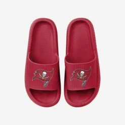 FOCO Tampa Bay Buccaneers Womens Team Color Pillow Slide