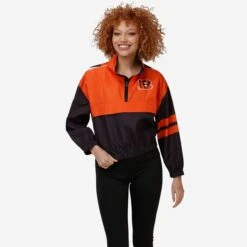 FOCO Cincinnati Bengals Womens Winning Play Windbreaker