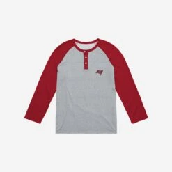 FOCO Tampa Bay Buccaneers Team Logo Gray Long Sleeve Henley 7 FOCO Tampa Bay Buccaneers Team Logo Gray Long Sleeve Henley -FOCO Store HENNFGRTLLSTB g3