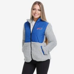 FOCO Buffalo Bills Womens Sherpa Soft Zip Up Jacket