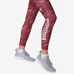 FOCO Tampa Bay Buccaneers Womens Static Rain Legging -FOCO Store LEGNFSTRAINTB g4