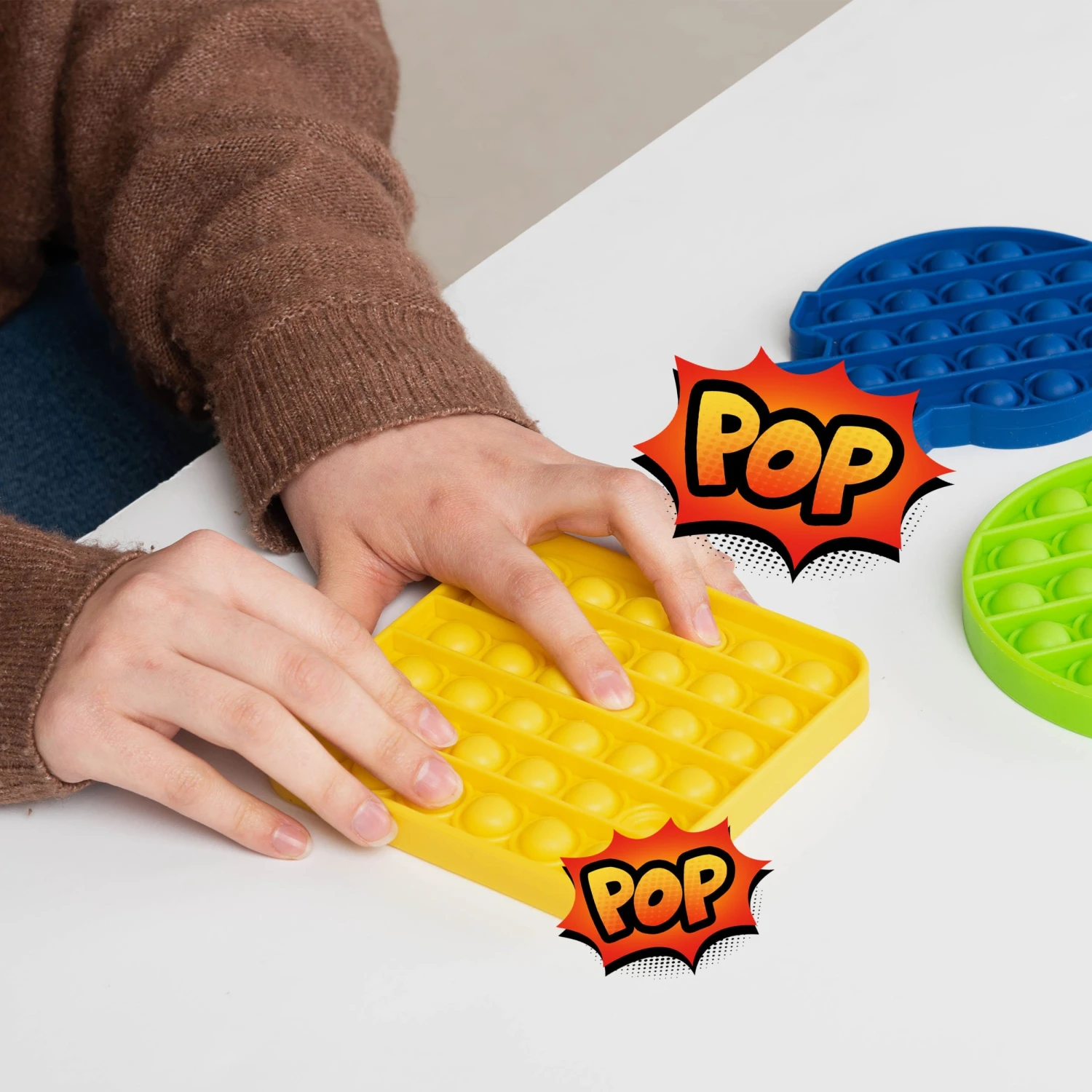 FOCO Magical Field 3 Pack Push-Itz Fidget 5 FOCO Magical Field 3 Pack Push-Itz Fidget - Image 3