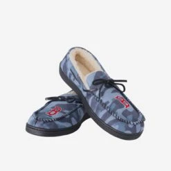 FOCO Boston Red Sox Printed Camo Moccasin Slipper 9 FOCO Boston Red Sox Printed Camo Moccasin Slipper -FOCO Store SLPMBCMMOCBR g3