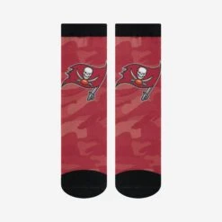 FOCO Tampa Bay Buccaneers Printed Camo Socks -FOCO Store SOCKNFCMOTB g3
