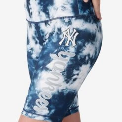 FOCO New York Yankees Womens Team Color Tie-Dye Bike Shorts 7 FOCO New York Yankees Womens Team Color Tie-Dye Bike Shorts -FOCO Store SRTWMMBTCBKNY g3