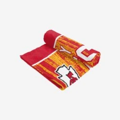FOCO Kansas City Chiefs Big Logo Beach Towel -FOCO Store TWLBCNFSMUFM21KC g3