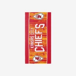 FOCO Kansas City Chiefs Big Logo Beach Towel